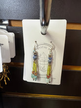 Load image into Gallery viewer, Vintage Earthy/ Artisan Earrings