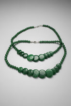 Load image into Gallery viewer, Vintage Nephrite Jade Graduated Bead Necklace
