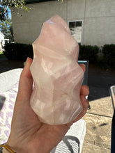 Load image into Gallery viewer, Rose Quartz Flame