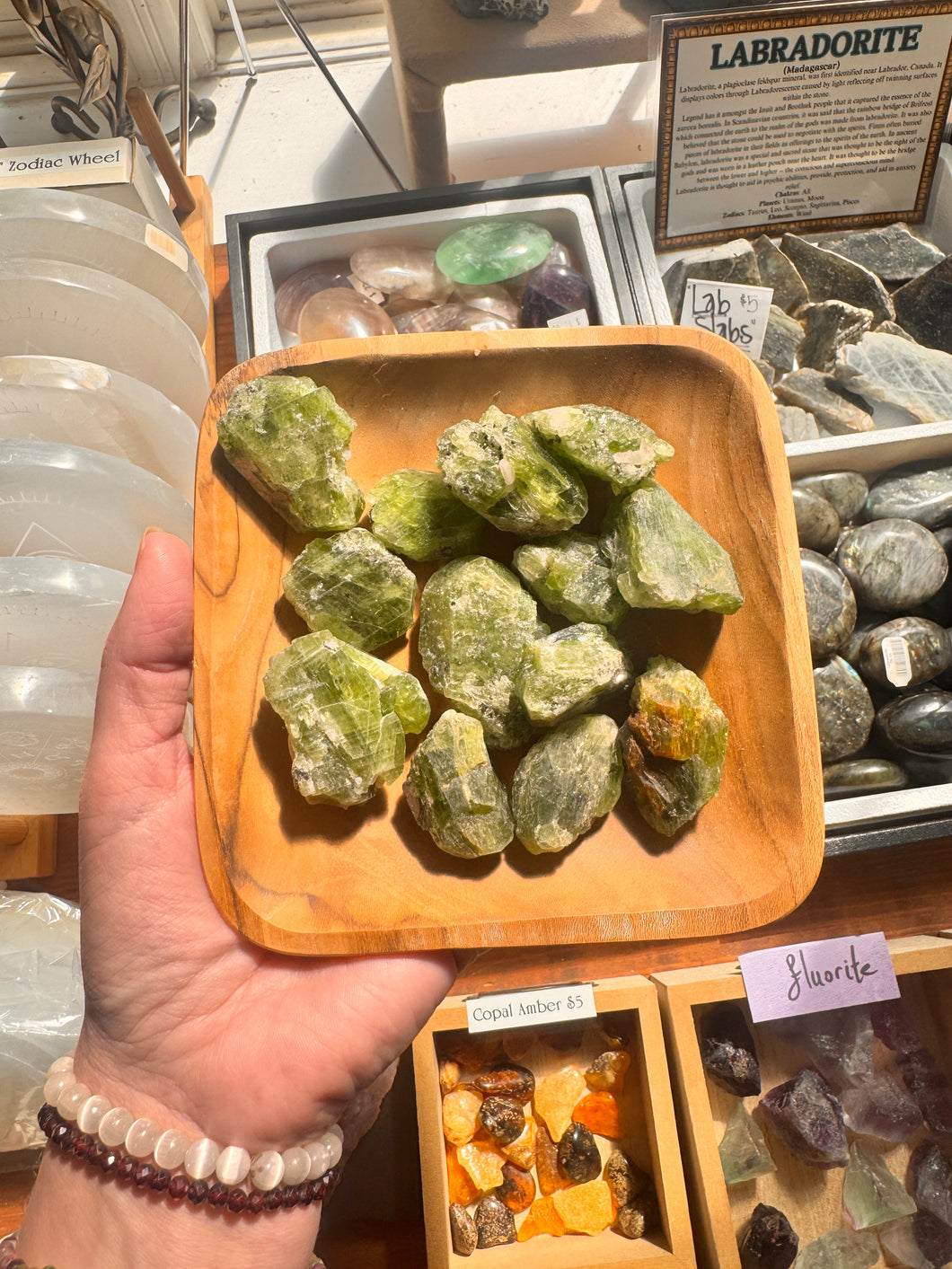 Rough Chrome Diopside – Natural Green Crystal for Healing & Collecting