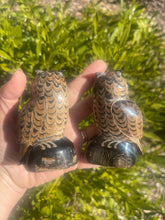 Load image into Gallery viewer, Vintage Carved Horn Owl Figurine