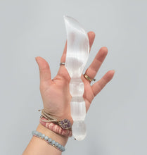 Load image into Gallery viewer, Selenite Crystal Dagger