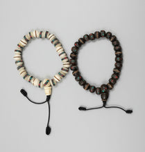 Load image into Gallery viewer, Yak Bone Bracelet